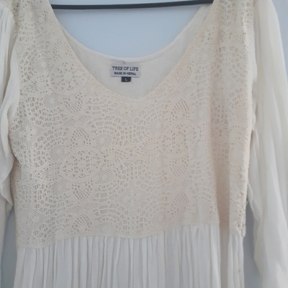 TREE OF LIFE Dress - Picture 2 of 3